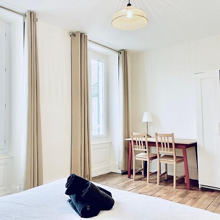 Appartement Pinede - 2 Chambres - Centre Ville أورلييو المظهر الخارجي الصورة